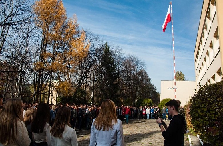 Obchody 101 rocznicy odzyskania niepodległości w naszej szkole.