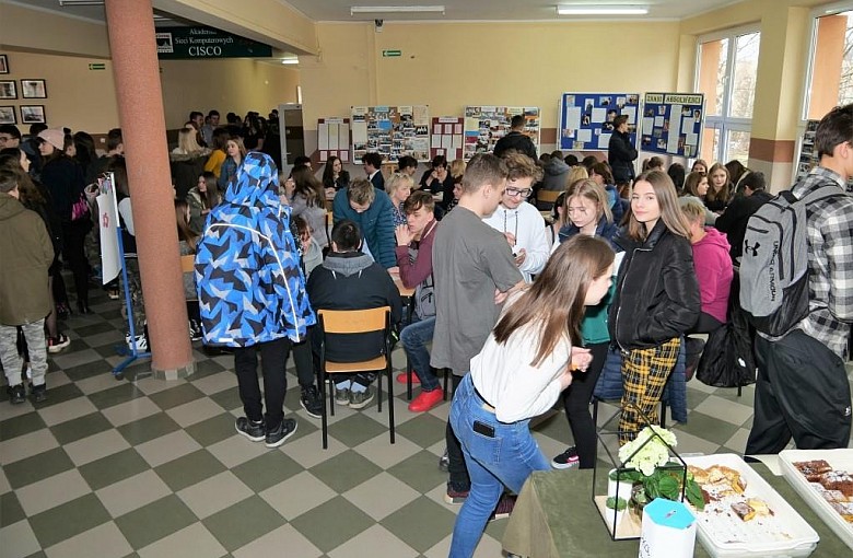 Liceum, technikum, a może szkoła branżowa? 