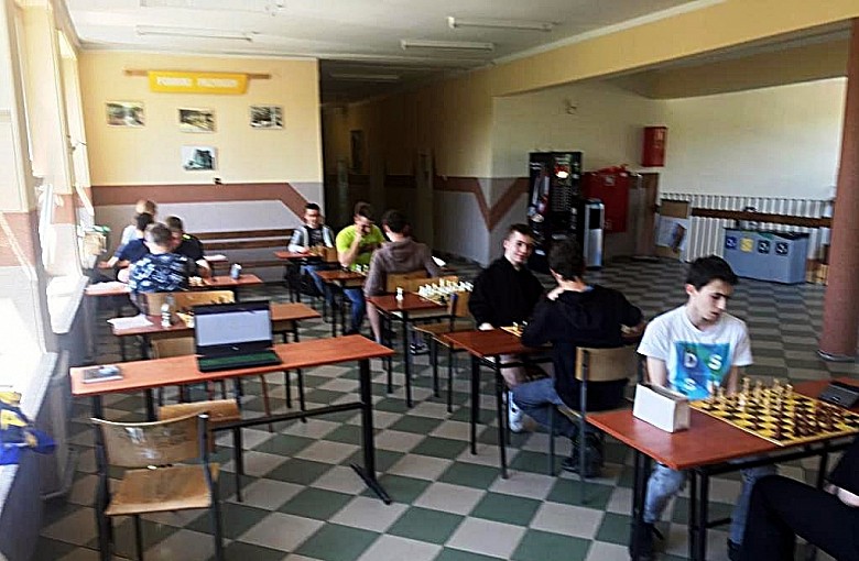 Szkolna liga szachowa