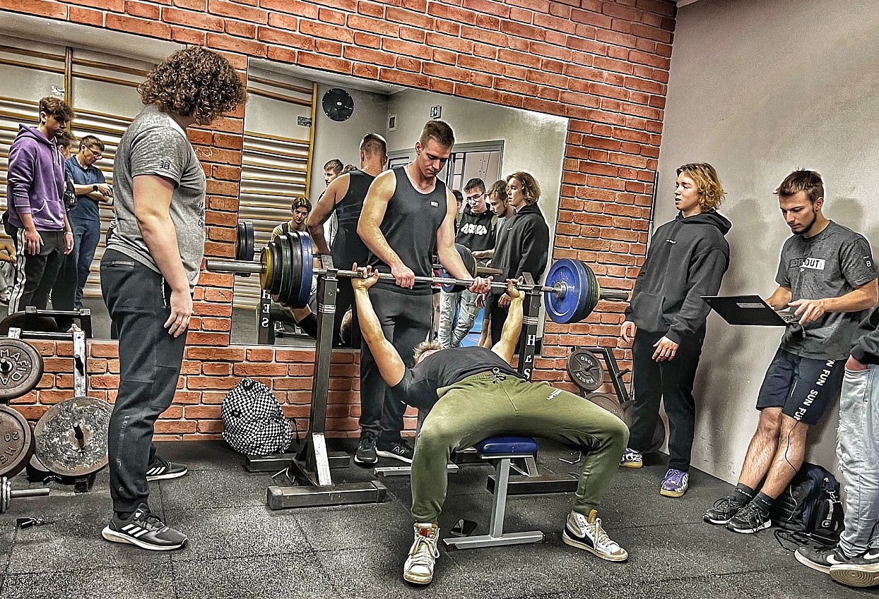 II Mistrzostwa ZSME w Wyciskaniu Sztangi Leżąc