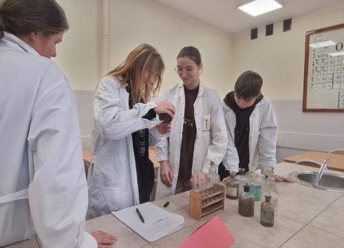 Spotkania z chemią i techniką