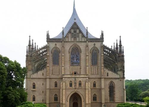 Krok za krokiem po Pradze