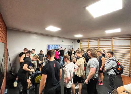 II Mistrzostwa ZSM-E w Wyciskaniu Sztangi Leżąc