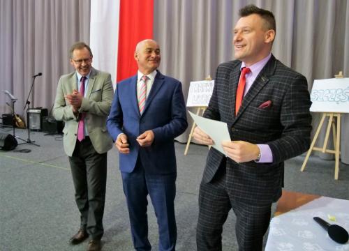 Zakończenie roku szkolnego - maturzyści 2019