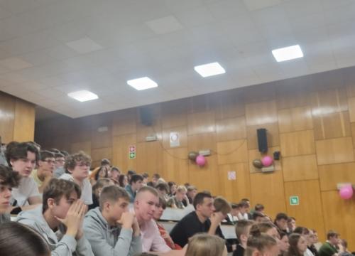 Osobliwości Świata Fizyki