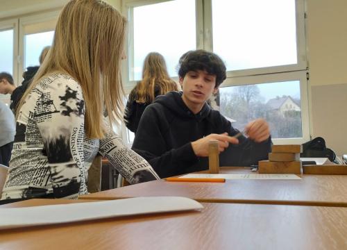 Spotkania z chemią i techniką