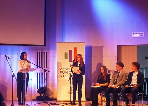 Siła słów, czyli zwycięstwo Mechanika w Konkursie Debat Oksfordzkich Podbeskidzie!