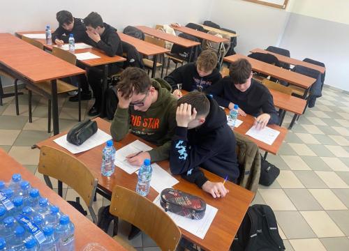 Warsztaty matematyczno - przyrodnicze dla ósmoklasistów