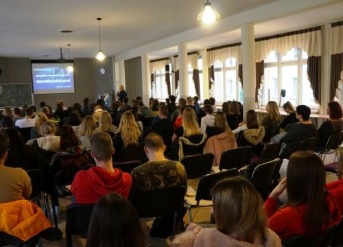 Policję tworzą ludzie….Twórzmy ją razem