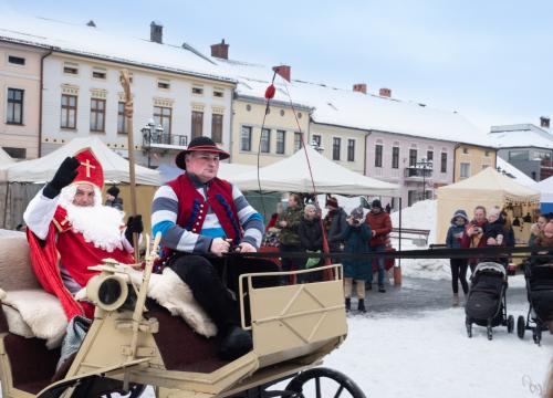 Kolędowanie z Mikołajem