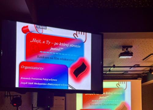 "Hejt, a Ty? Po której stronie jesteś?"