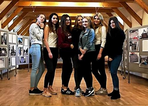 Ku pamięci pokoleń