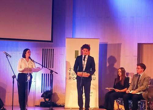 Siła słów, czyli zwycięstwo Mechanika w Konkursie Debat Oksfordzkich Podbeskidzie!