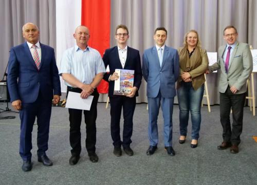 Zakończenie roku szkolnego - maturzyści 2019