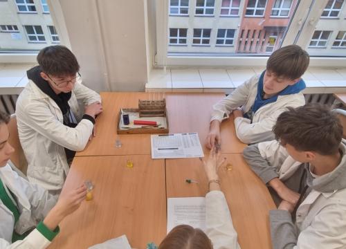 Spotkania z chemią i techniką