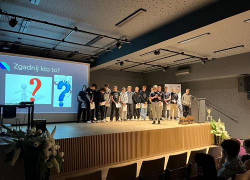 XIV edycja konkursu na prezentacje klas pierwszych 1