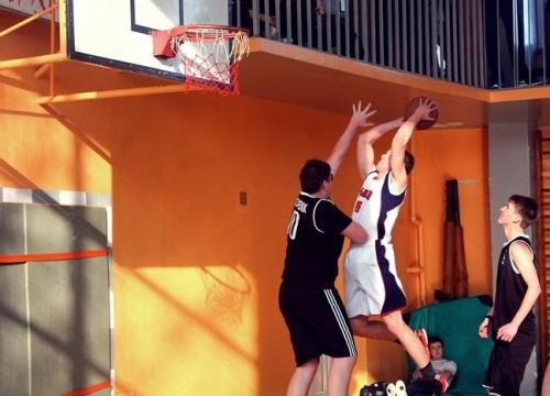 Liceum o profilu sportowym - biol-chem III