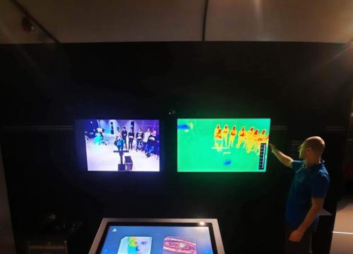 Z głową w gwiazdach