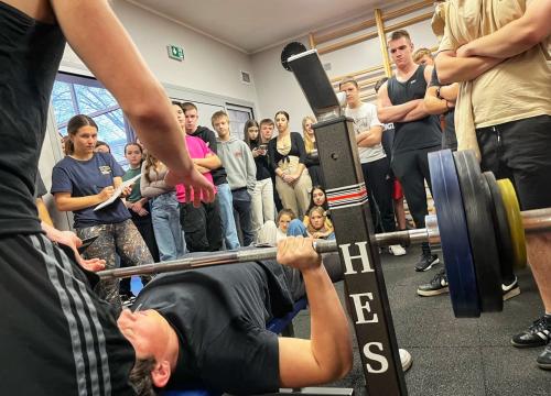 II Mistrzostwa ZSM-E w Wyciskaniu Sztangi Leżąc