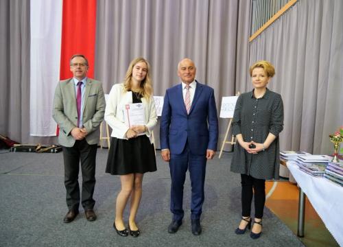 Zakończenie roku szkolnego - maturzyści 2019