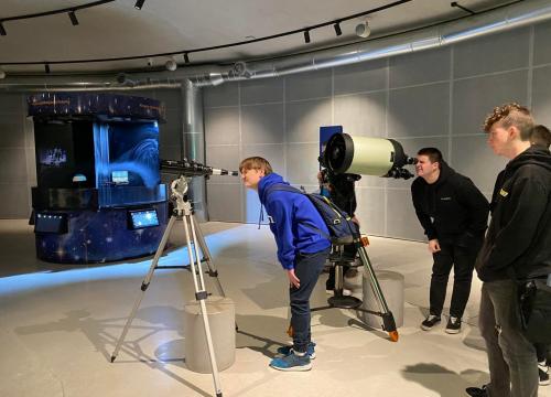 Z głową w gwiazdach