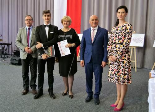 Zakończenie roku szkolnego - maturzyści 2019