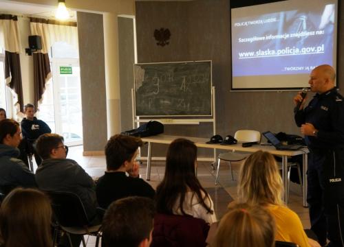 Policję tworzą ludzie….Twórzmy ją razem