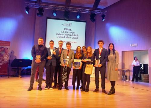 Siła słów, czyli zwycięstwo Mechanika w Konkursie Debat Oksfordzkich Podbeskidzie!