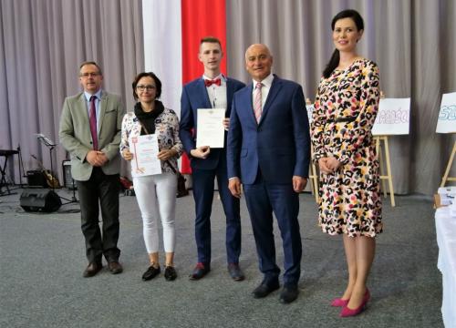 Zakończenie roku szkolnego - maturzyści 2019