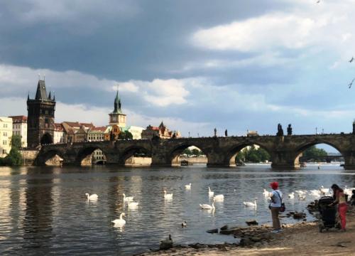 Krok za krokiem po Pradze