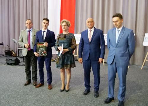 Zakończenie roku szkolnego - maturzyści 2019