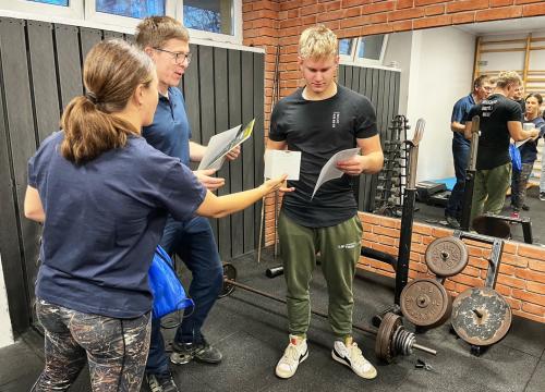 II Mistrzostwa ZSM-E w Wyciskaniu Sztangi Leżąc