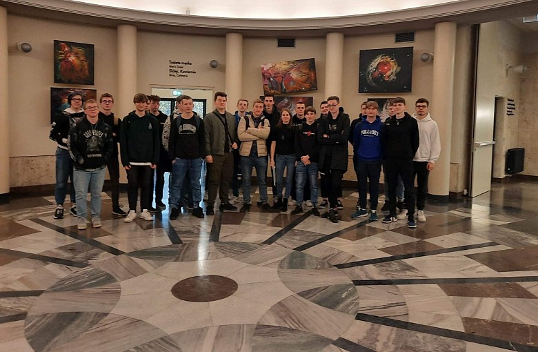 Z głową w gwiazdach